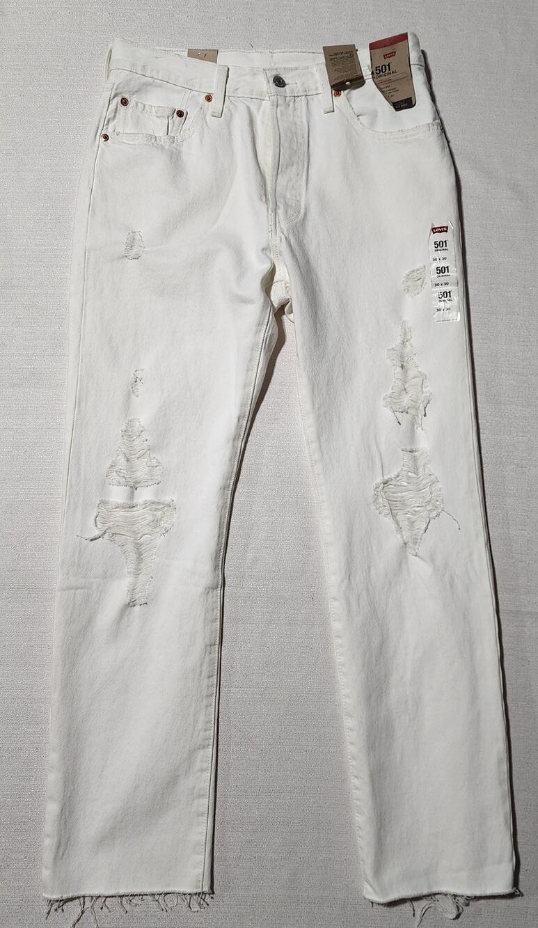 Levi's 501 original W30 x L30 sit at waist women-button fly white